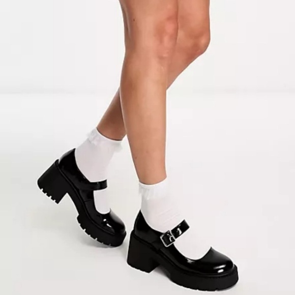 Madden Girl Platform shoes size 7.5 - Picture 3 of 8